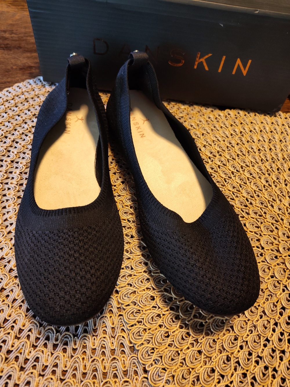 Danskin Flex Black Knit Slip-On Ballet Flats